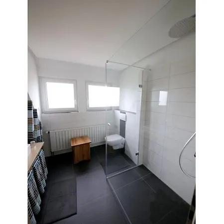 Appartement Amazing In *